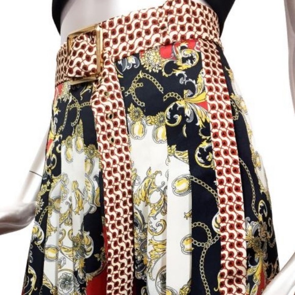 ZARA Woman Pleated Chain Skirt - Picture 3 of 5